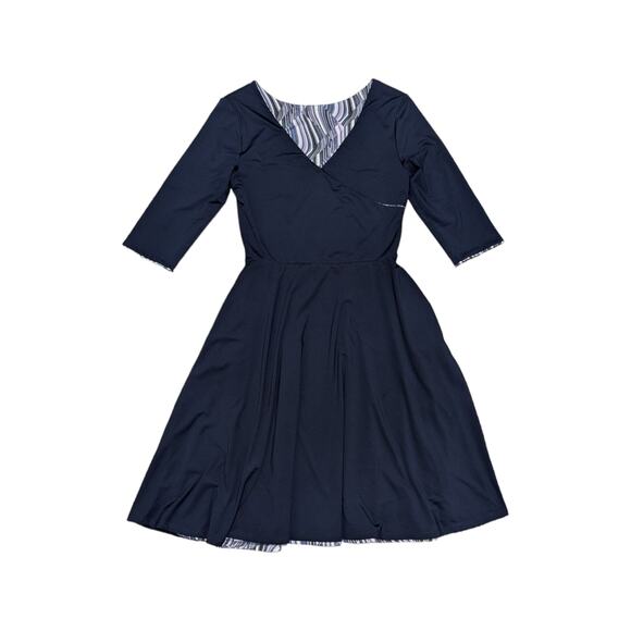 Betabrand Round Trip Reversible Dress Purple Four Way Half Sleeve Womens Small - Picture 3 of 6